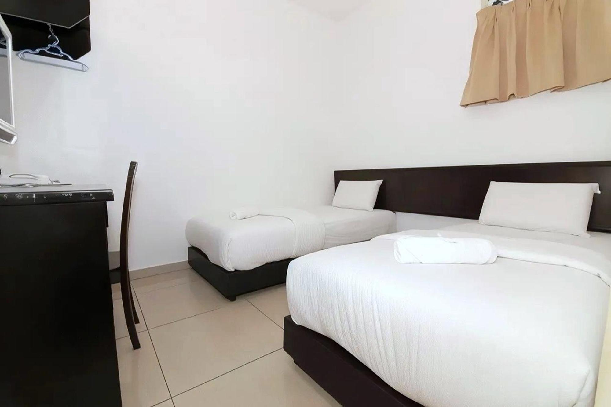 Hotel Alam Indi Johor Bahru Exteriér fotografie